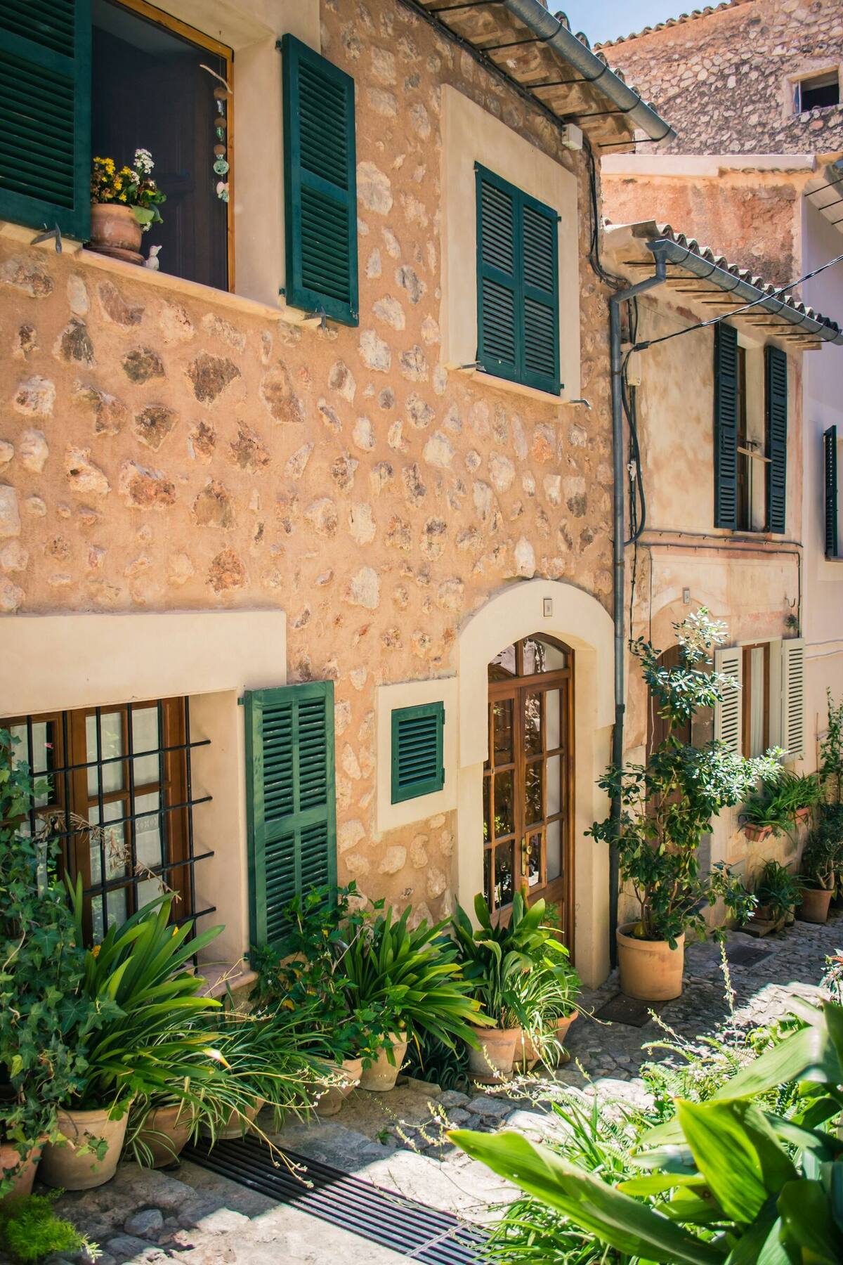 Mallorquinische Finca mit Natursteinfassade